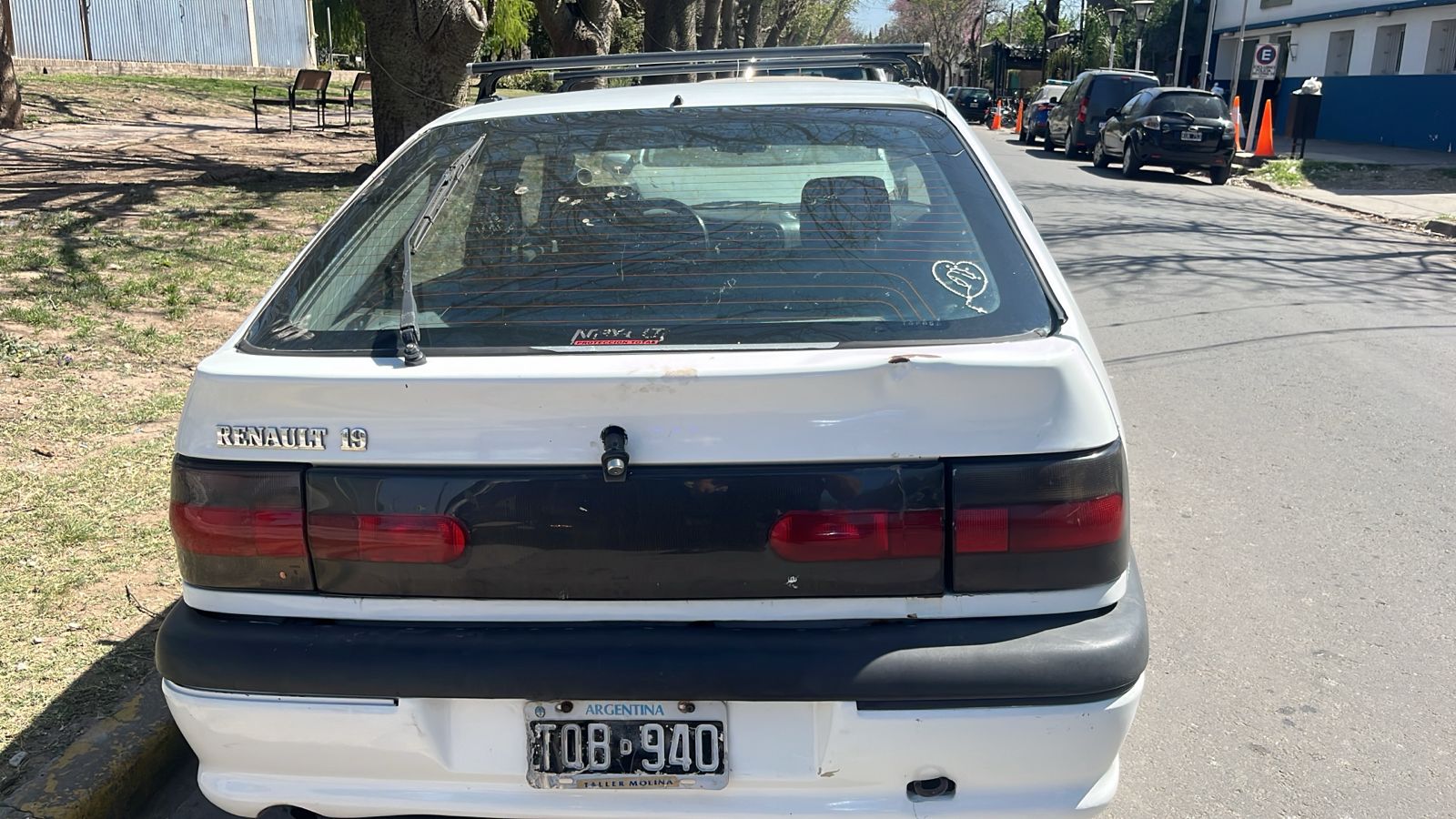 Cambió la patente del auto y fue detenido en Funes: tenía pedido de captura